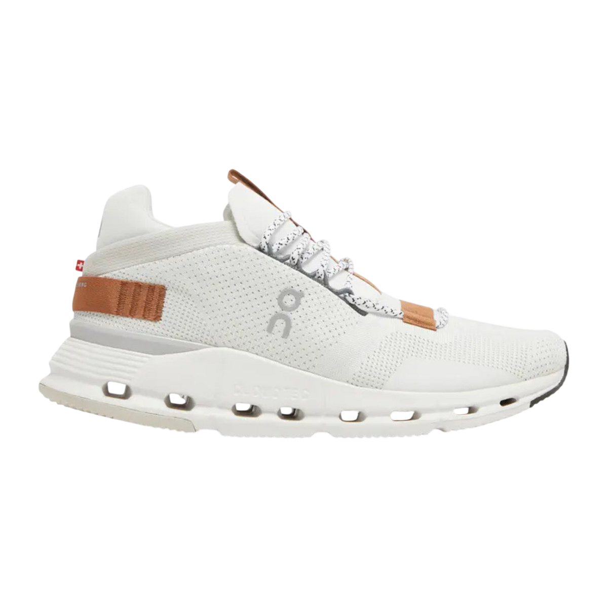 On Cloudnova 'White / Pearl'
