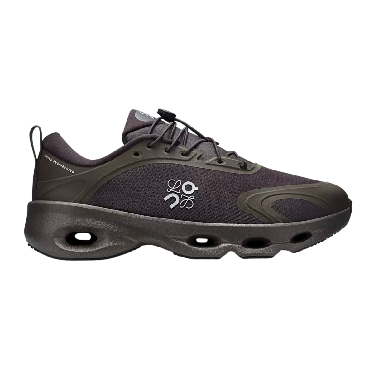 On Cloudsolo 'Black'