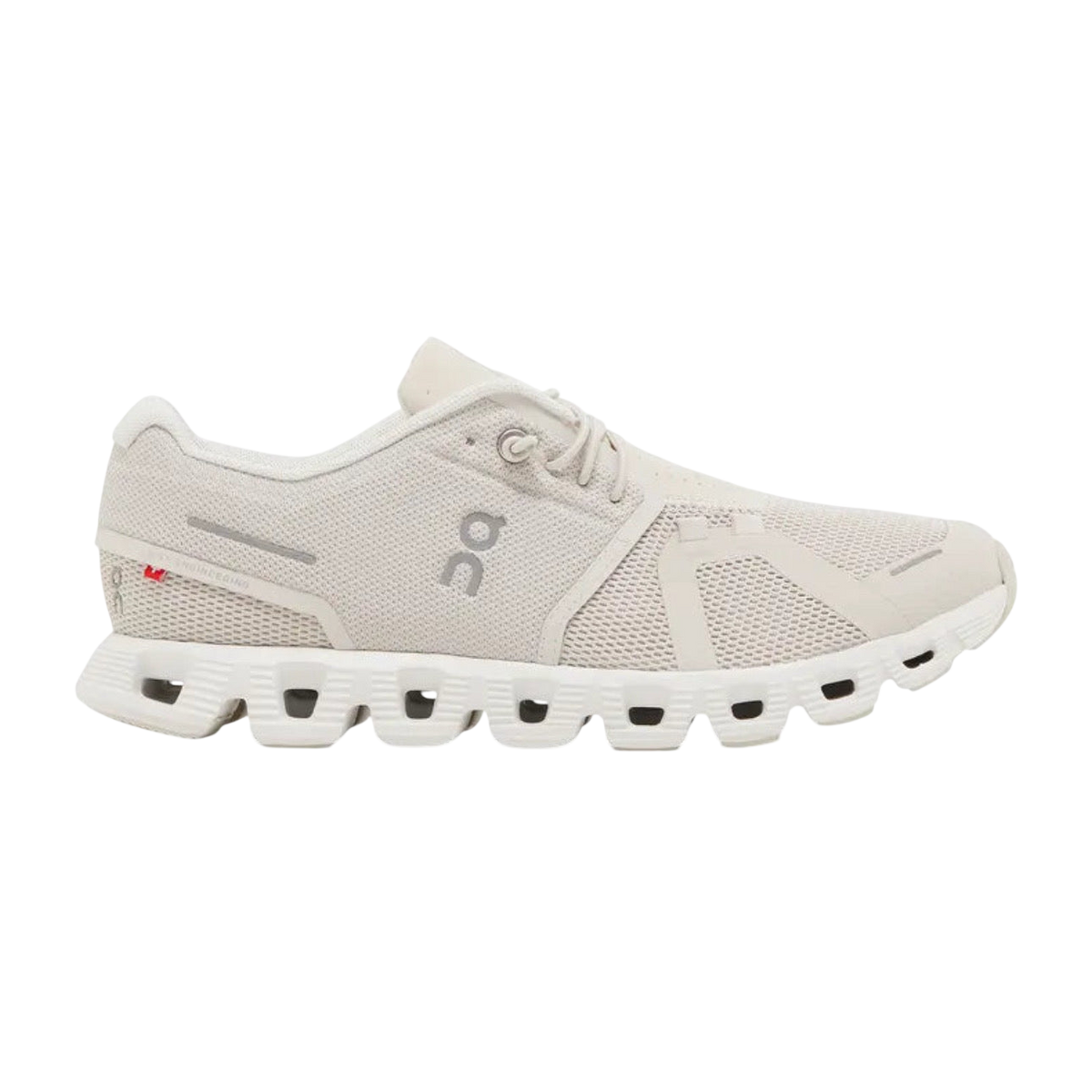 On Cloud 5 'Pearl / White'