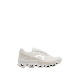 On Cloudmonster 2 'Sand / Frost'