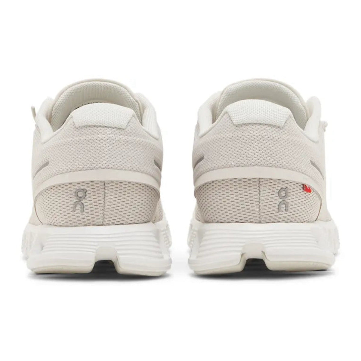 On Cloud 5 'Pearl / White'