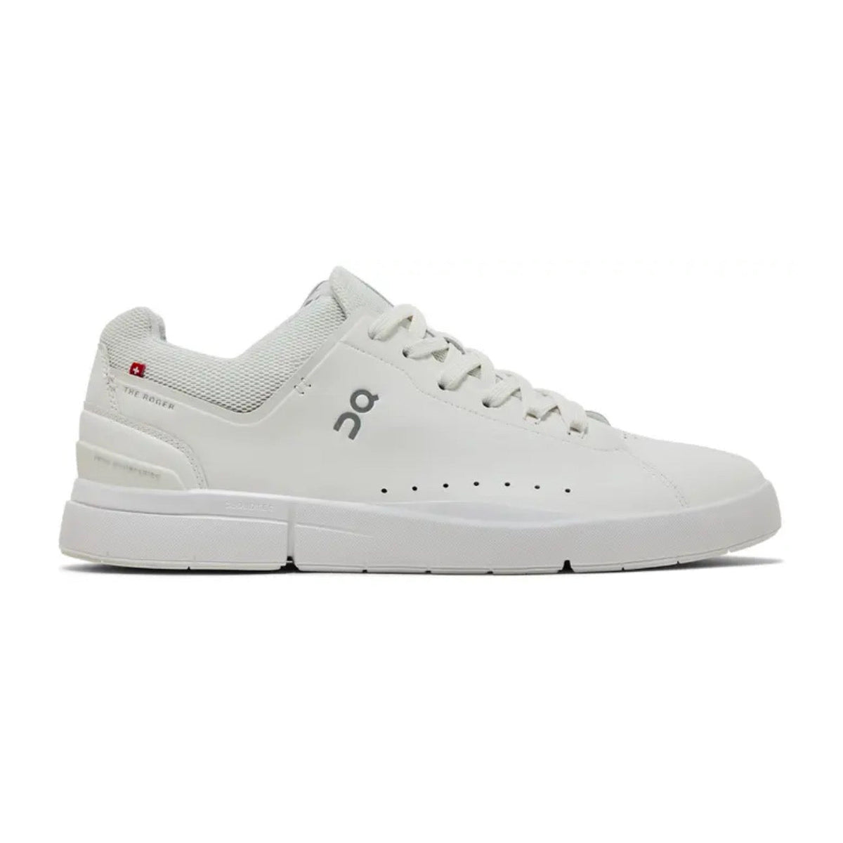 On The Roger Advantage 'All White'