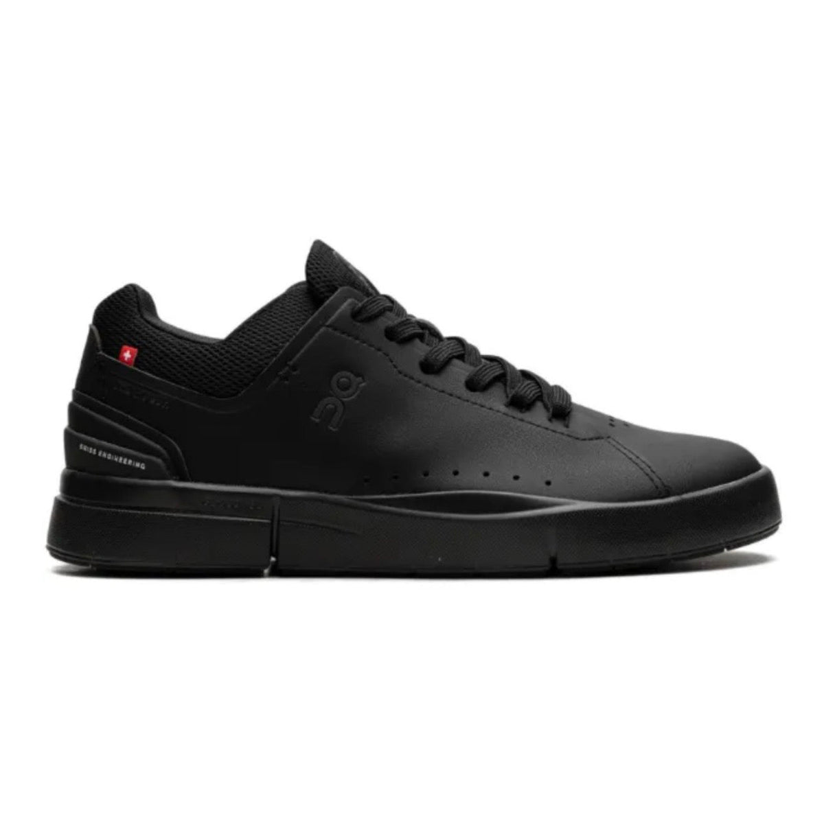 On The Roger Advantage 'Black'