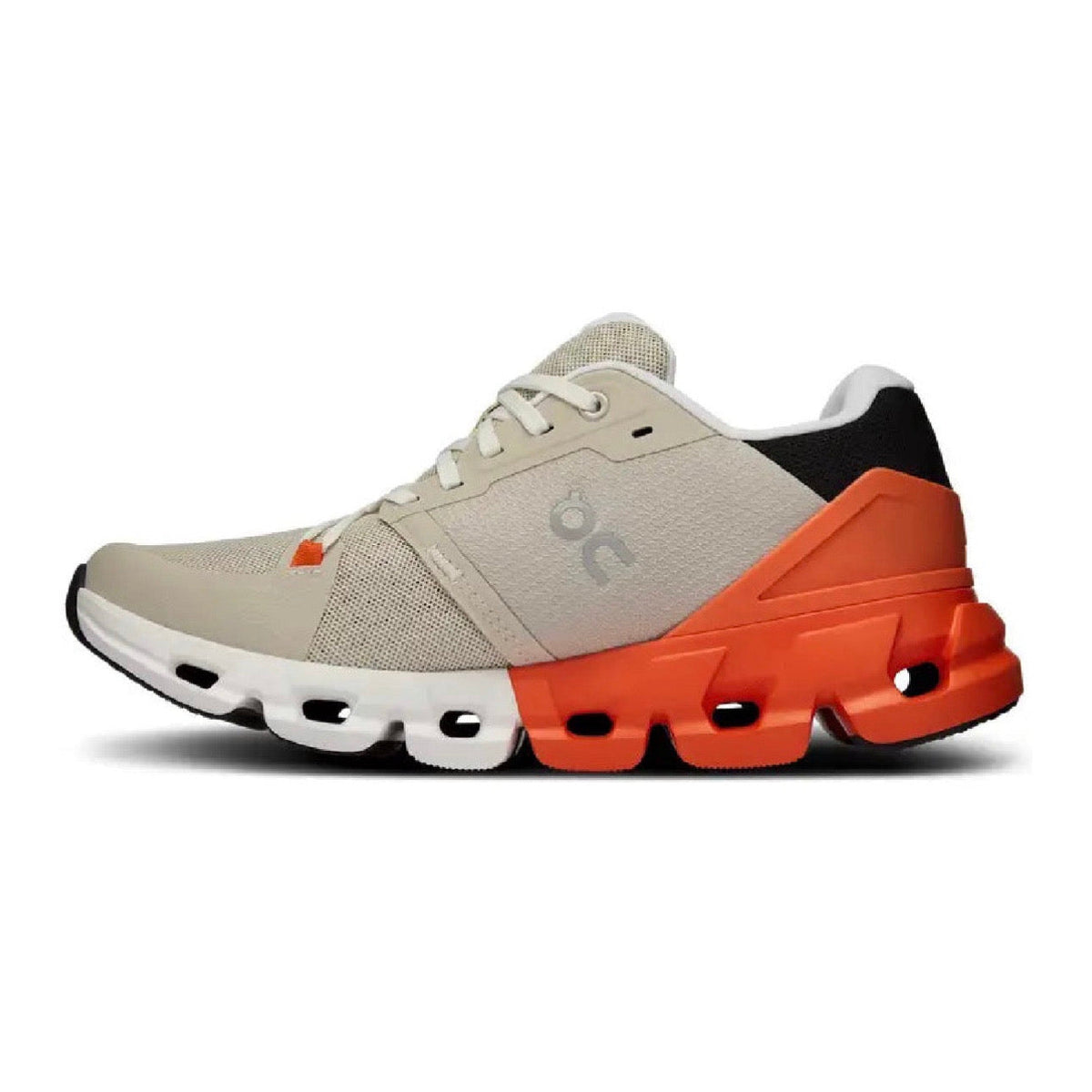 On Cloudflyer 4 'Sand / Flame'