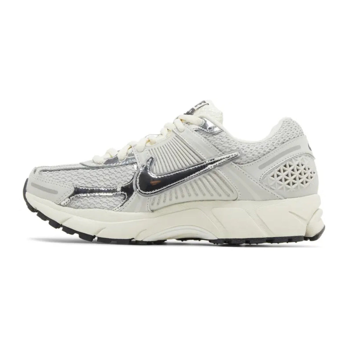 Nike Zoom Vomero 5 'Chrome'