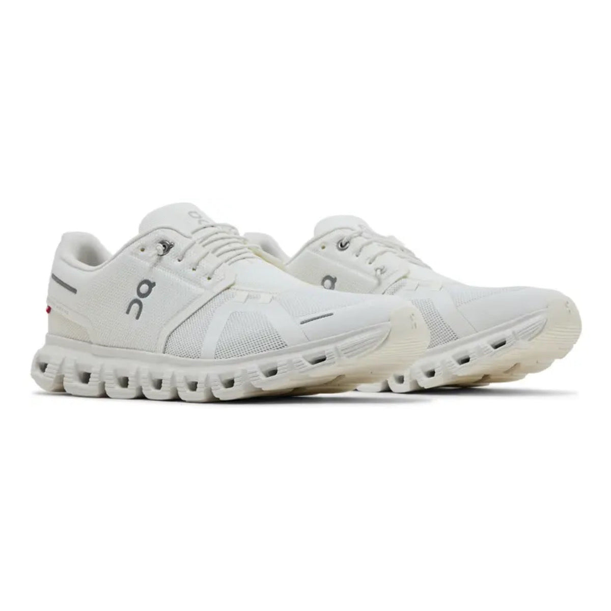 On Cloud 6 'Triple White'