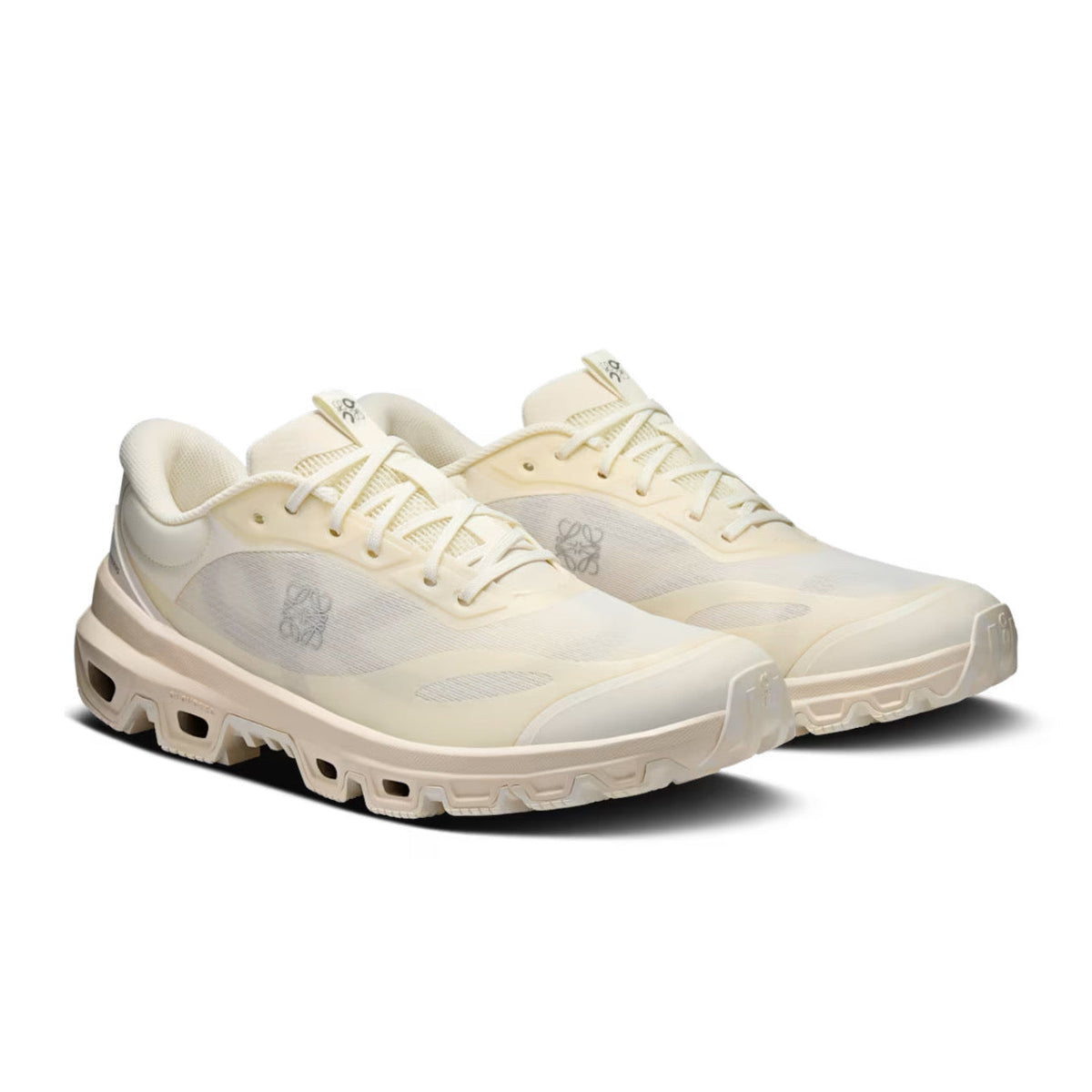 LOEWE x On Cloudventure 2 'Eggshell'