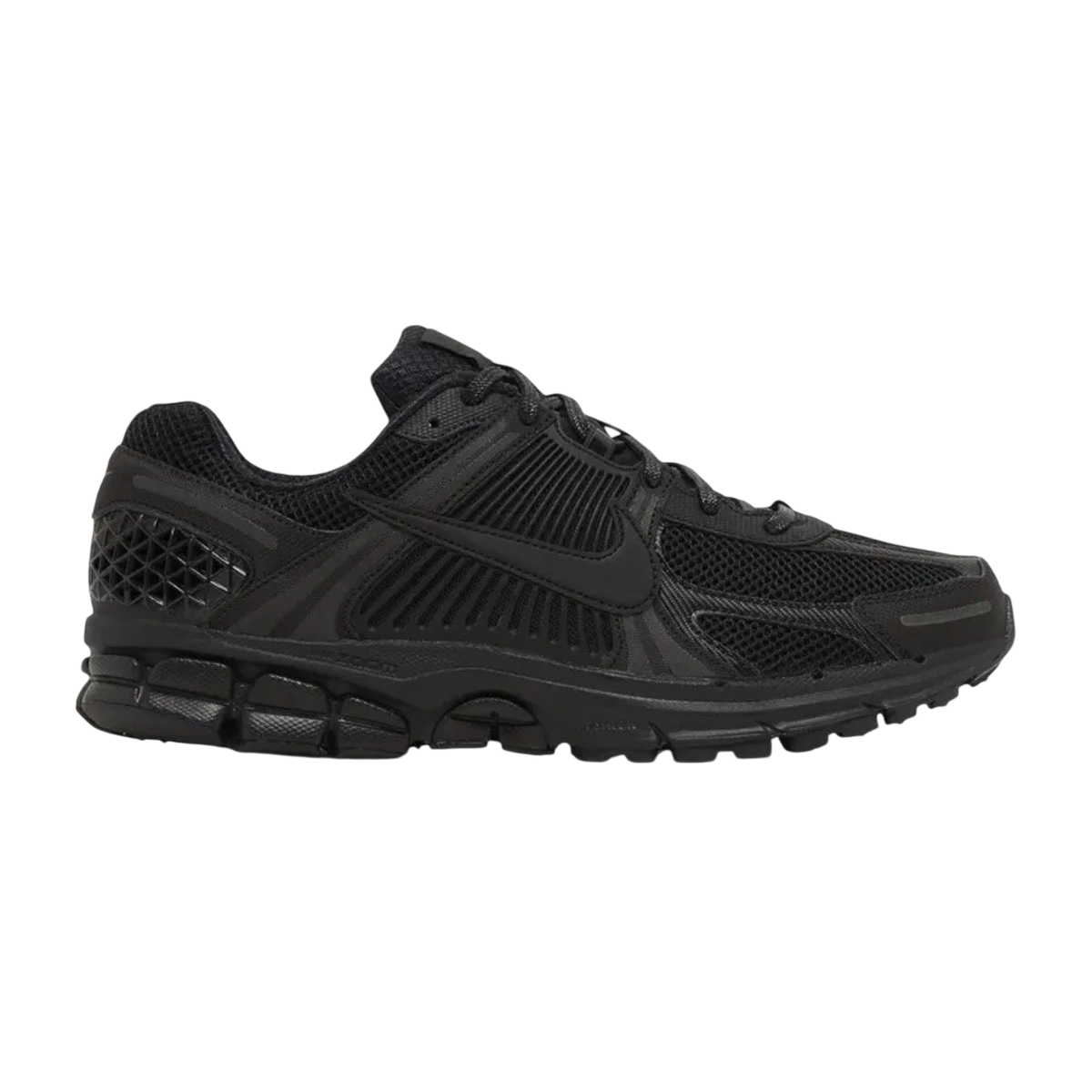Nike Zoom Vomero 5 'Triple Black'
