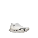 On Cloudboom Strike LightSpray 'White / Black'