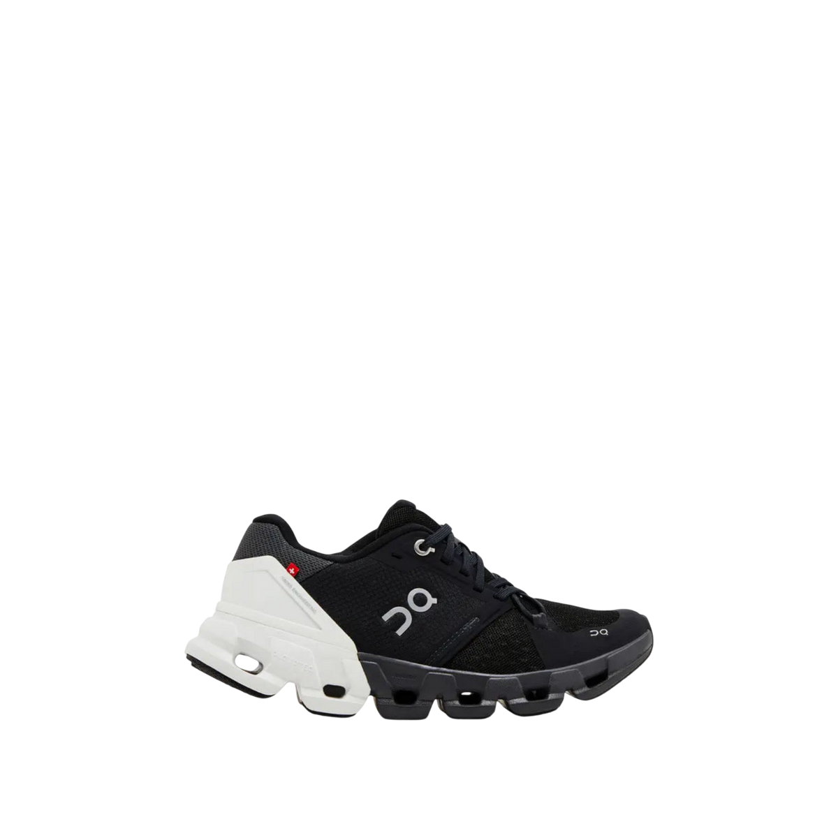 On Cloudflyer 4 'Black / White'