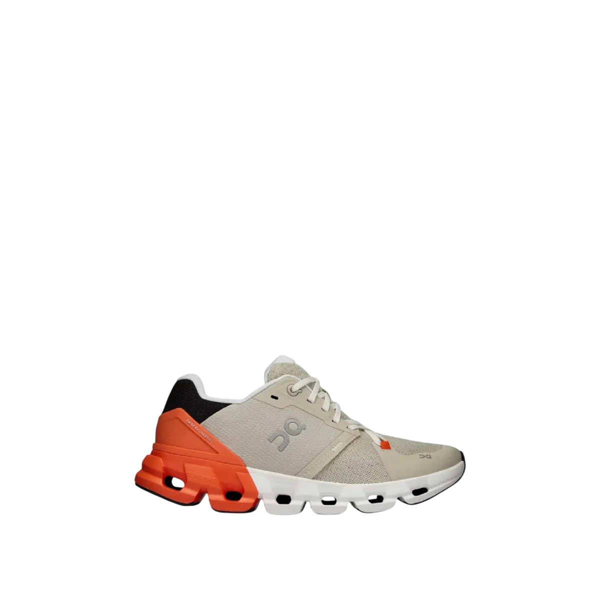 On Cloudflyer 4 'Sand / Flame'