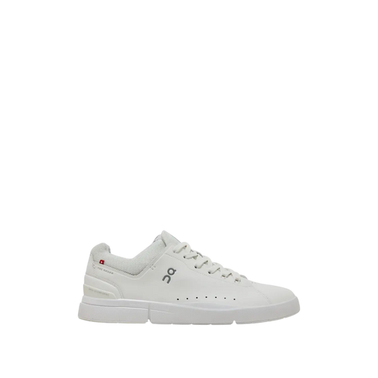 On The Roger Advantage 'All White'